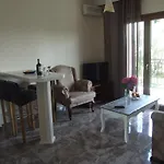 Skiathos Argento 公寓式酒店 4*